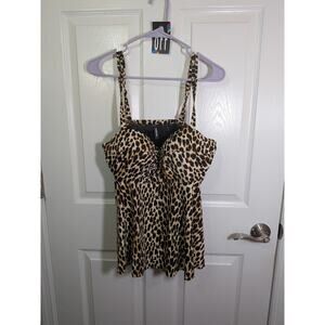 Torrid leopard Tankini twist front cheetah top size 0 D/DD